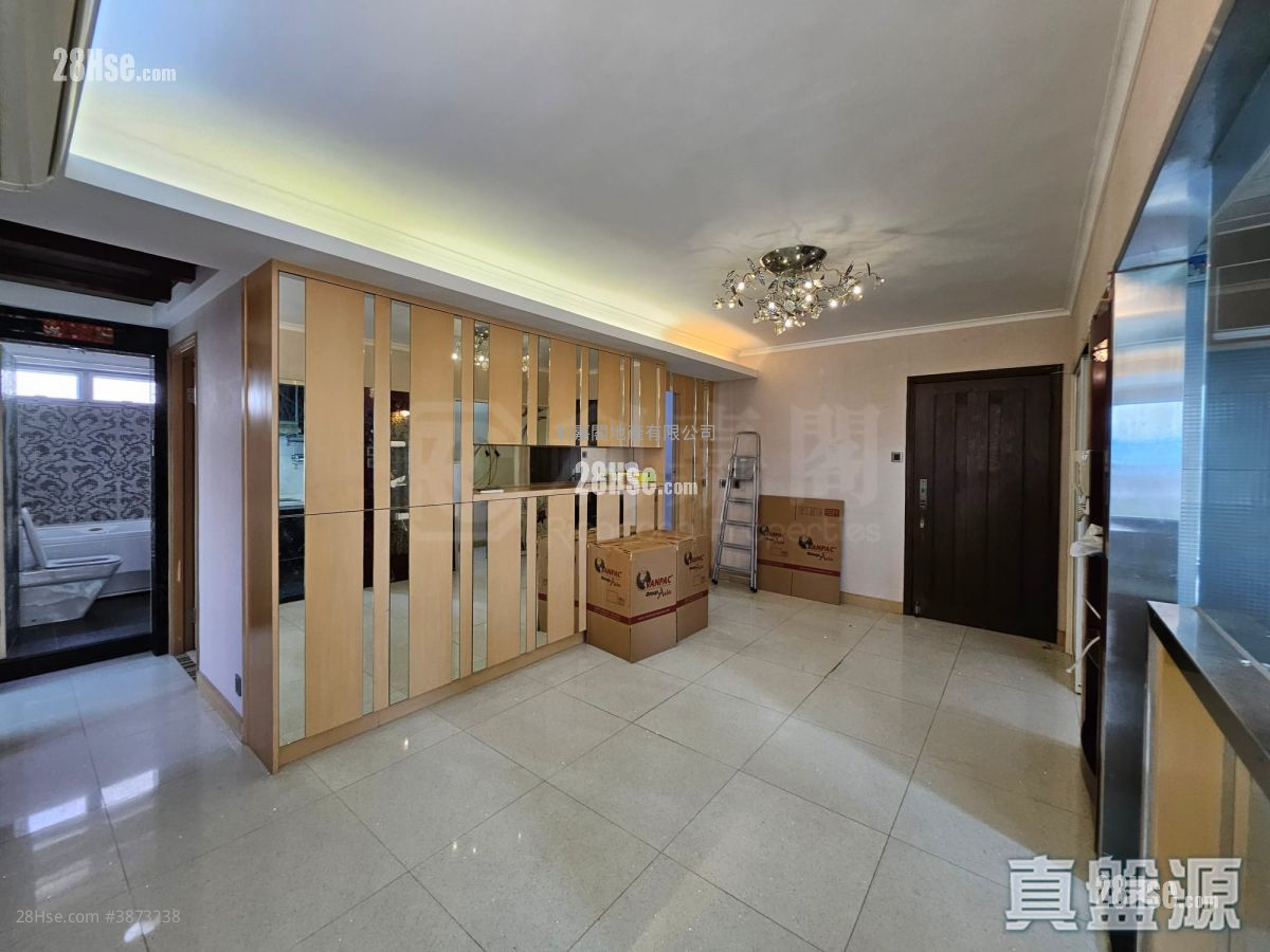 Mei Foo Sun Chuen Rental 3 Bedrooms , 2 Bathrooms 827 ft² ( 76.8 m² )
