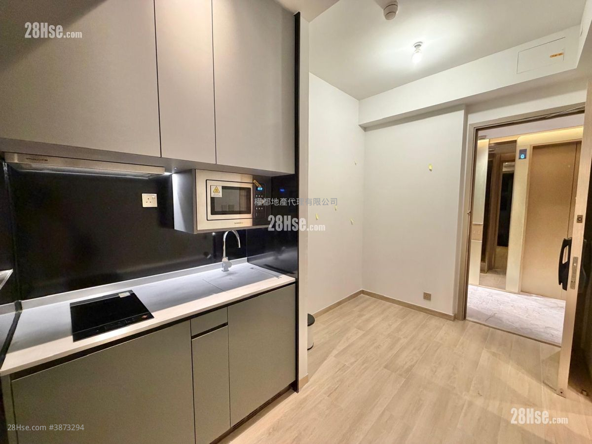 Soyo Square Rental Studio , 1 Bathroom 177 ft² ( 16.4 m² )