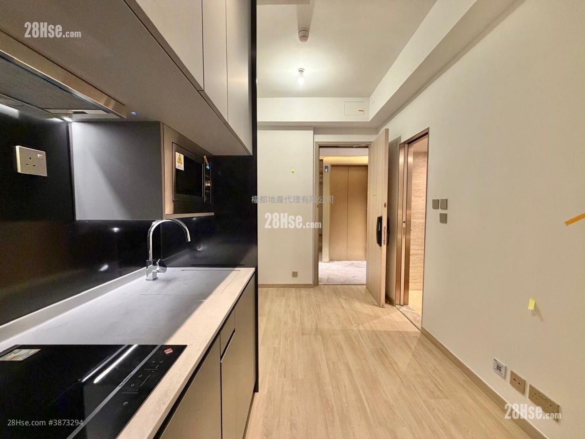 Soyo Square Rental Studio , 1 Bathroom 177 ft² ( 16.4 m² )