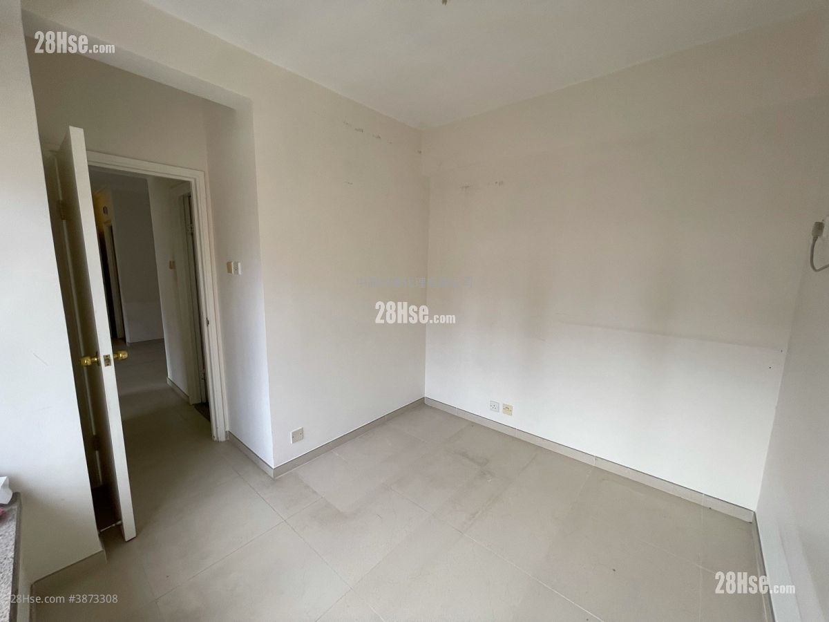 Sunshine City Sell 2 Bedrooms , 1 Bathroom 465 ft² ( 43.2 m² )