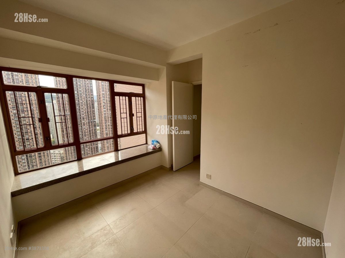 Sunshine City Sell 2 Bedrooms , 1 Bathroom 465 ft² ( 43.2 m² )