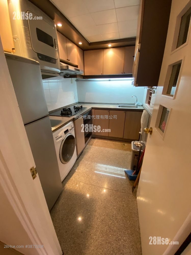 Sunshine City Sell 2 Bedrooms , 1 Bathroom 465 ft² ( 43.2 m² )