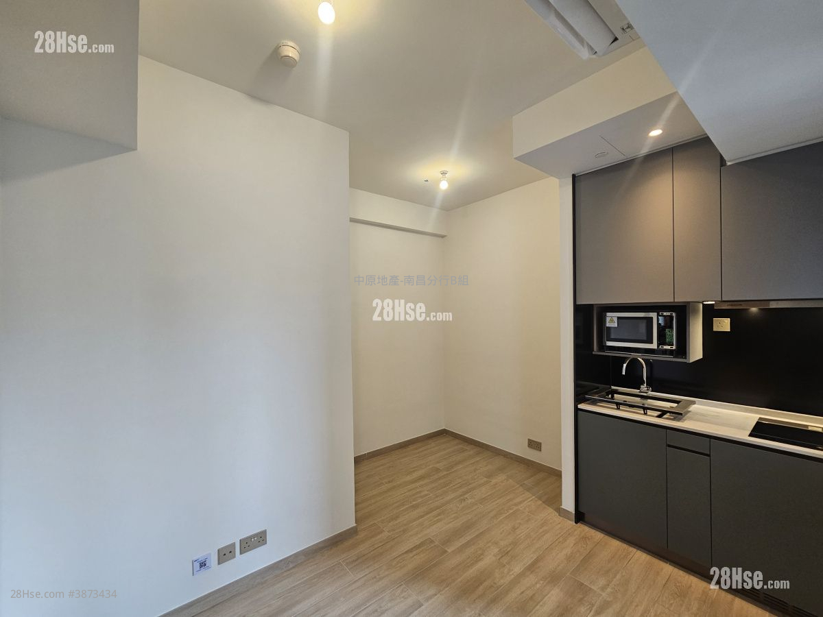 Soyo Square Rental Studio , 1 Bathroom 223 ft² ( 20.7 m² )