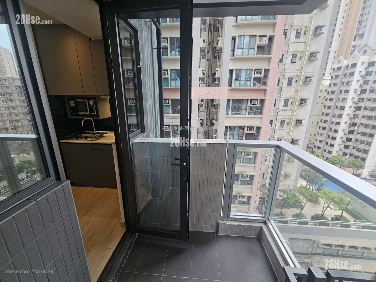 Soyo Square Rental Studio , 1 Bathroom 223 ft² ( 20.7 m² )