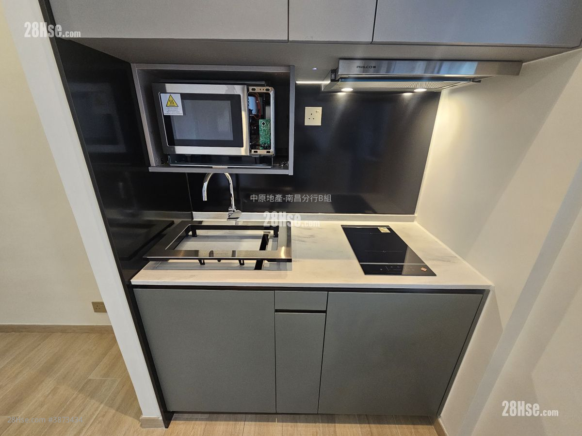 Soyo Square Rental Studio , 1 Bathroom 223 ft² ( 20.7 m² )