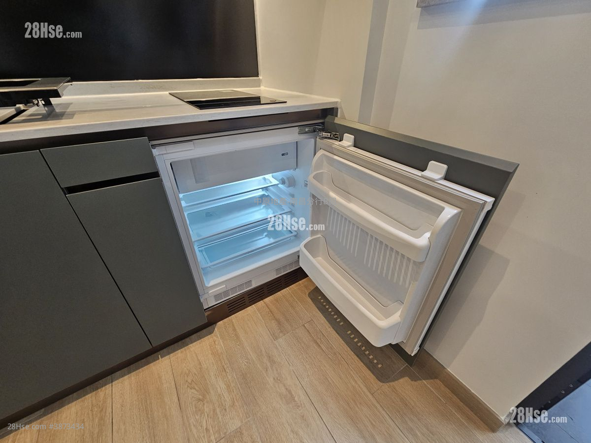 Soyo Square Rental Studio , 1 Bathroom 223 ft² ( 20.7 m² )