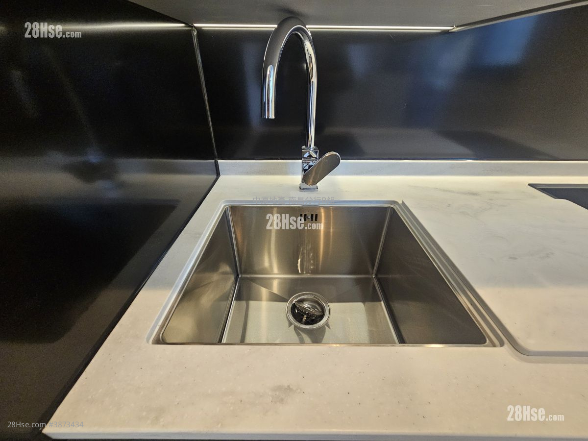 Soyo Square Rental Studio , 1 Bathroom 223 ft² ( 20.7 m² )