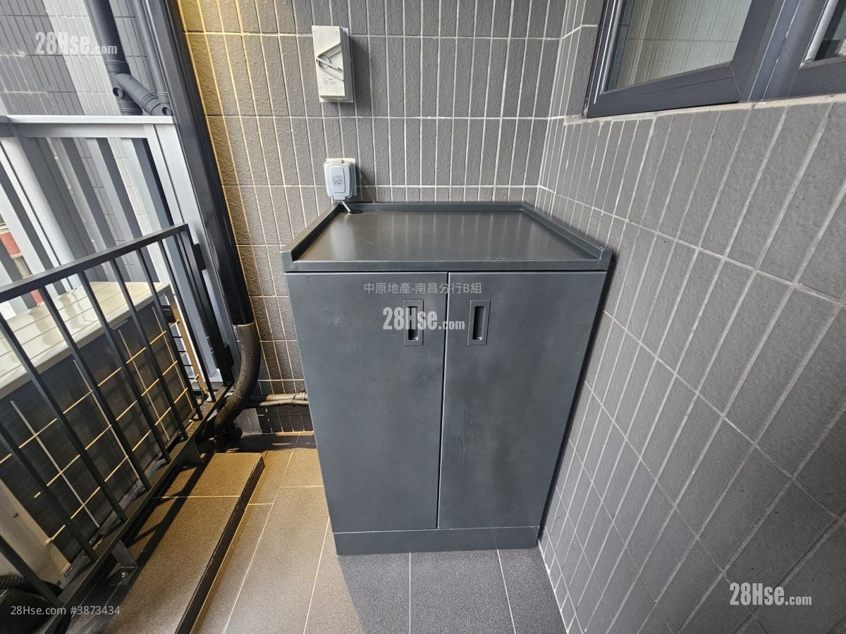 Soyo Square Rental Studio , 1 Bathroom 223 ft² ( 20.7 m² )