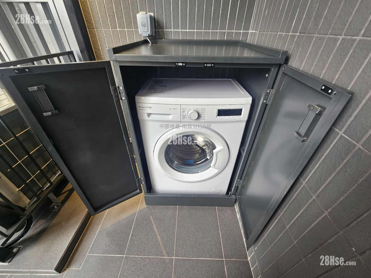 Soyo Square Rental Studio , 1 Bathroom 223 ft² ( 20.7 m² )