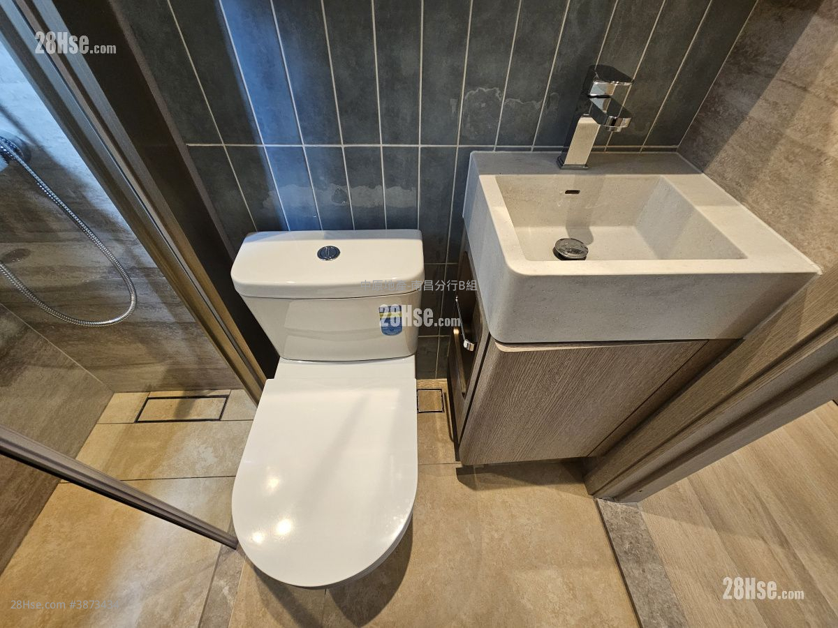 Soyo Square Rental Studio , 1 Bathroom 223 ft² ( 20.7 m² )