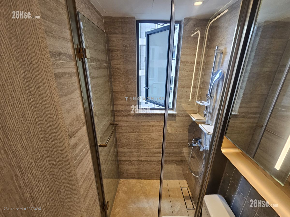 Soyo Square Rental Studio , 1 Bathroom 223 ft² ( 20.7 m² )