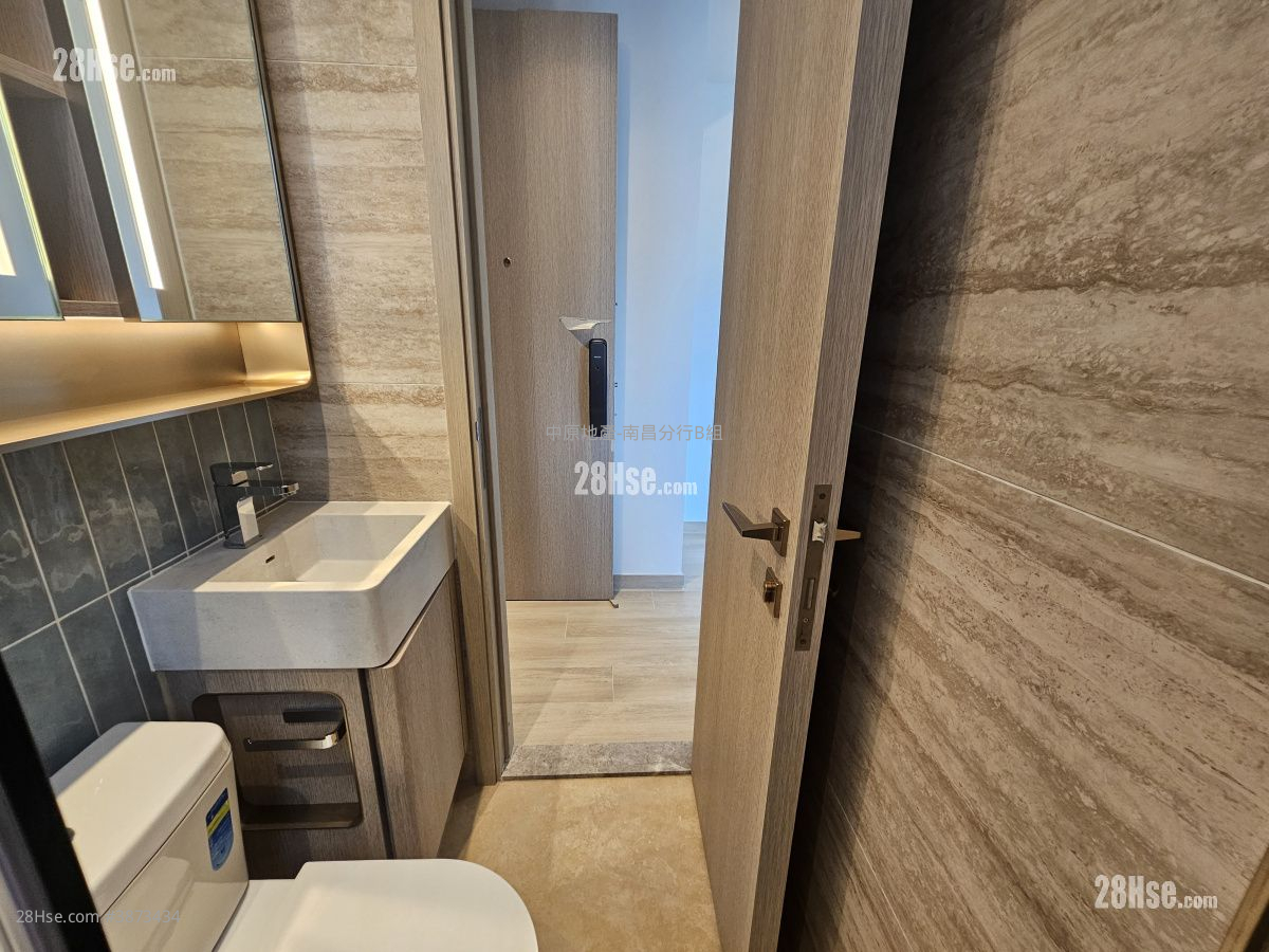Soyo Square Rental Studio , 1 Bathroom 223 ft² ( 20.7 m² )