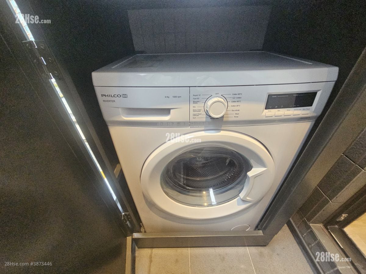 Soyo Square Rental Studio , 1 Bathroom 237 ft² ( 22.0 m² )