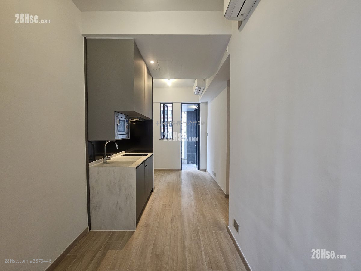 Soyo Square Rental Studio , 1 Bathroom 237 ft² ( 22.0 m² )