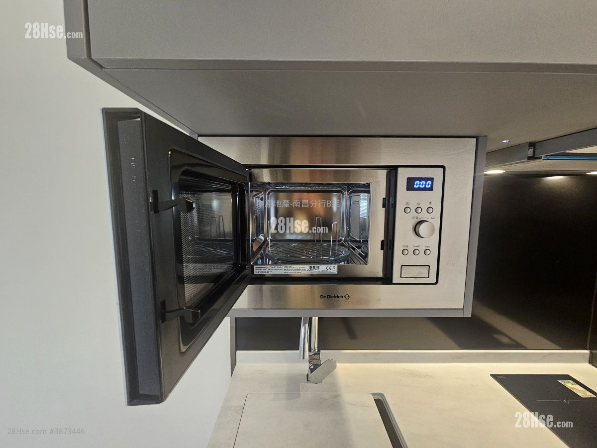 Soyo Square Rental Studio , 1 Bathroom 237 ft² ( 22.0 m² )