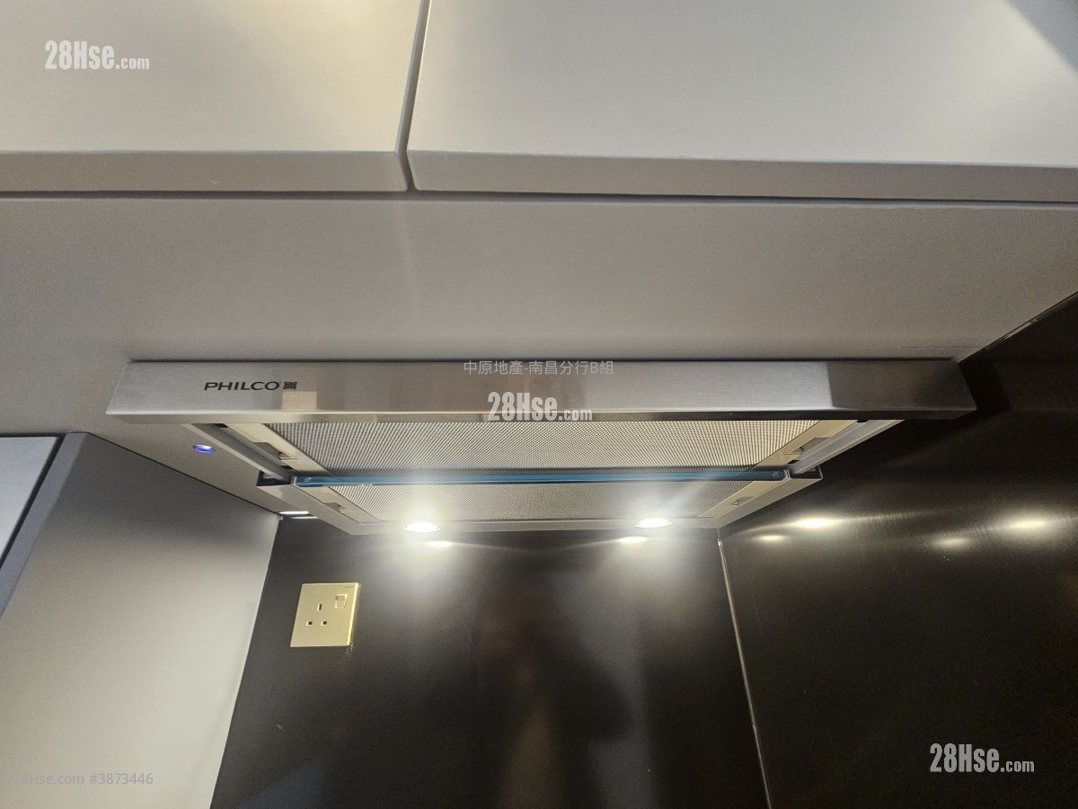 Soyo Square Rental Studio , 1 Bathroom 237 ft² ( 22.0 m² )