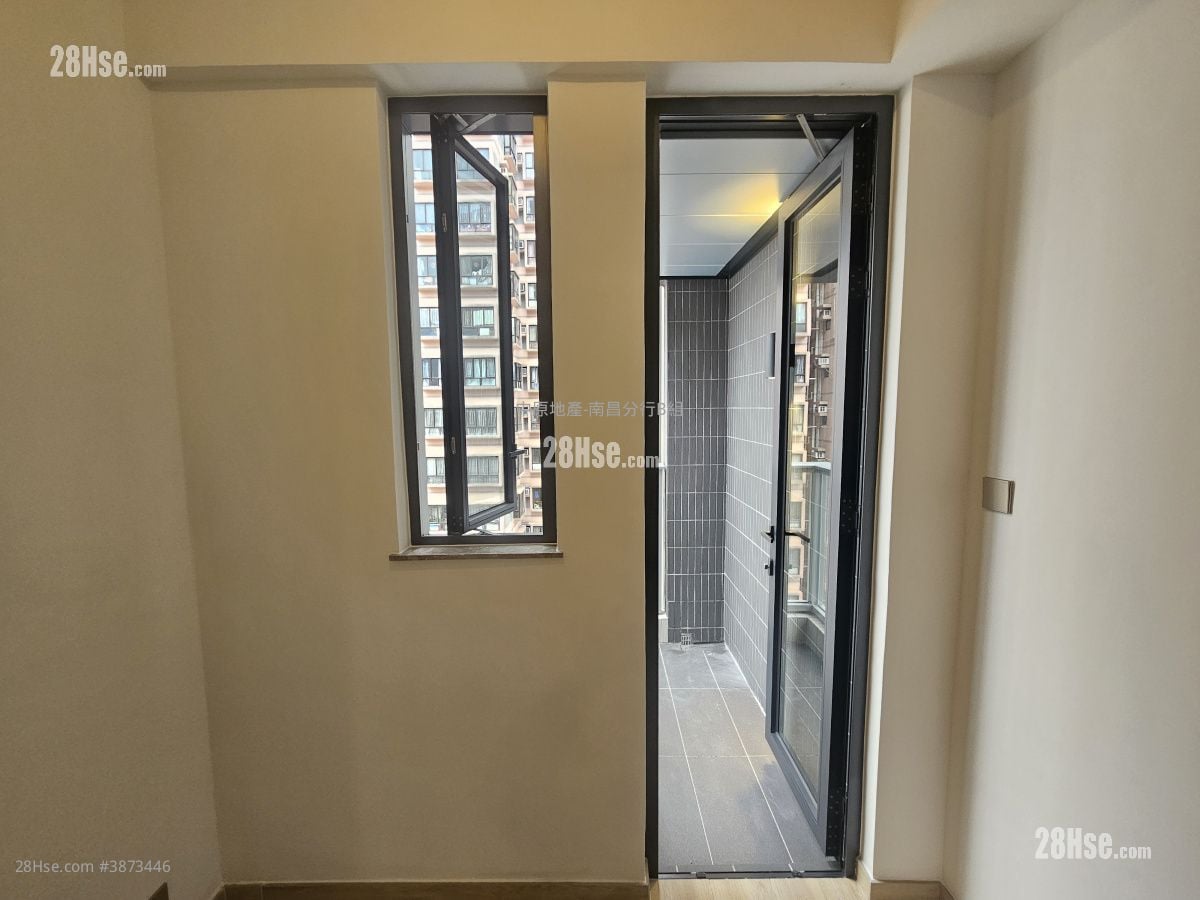 Soyo Square Rental Studio , 1 Bathroom 237 ft² ( 22.0 m² )