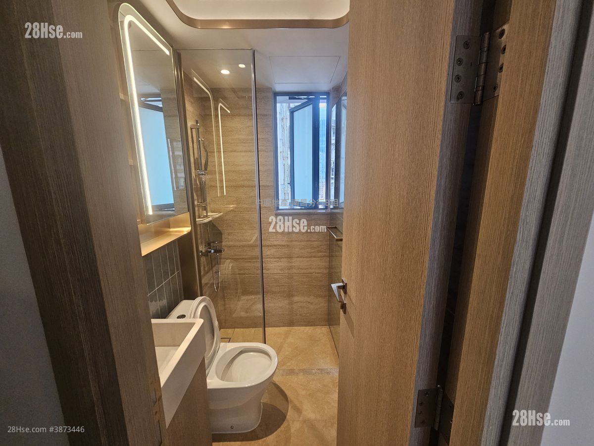 Soyo Square Rental Studio , 1 Bathroom 237 ft² ( 22.0 m² )