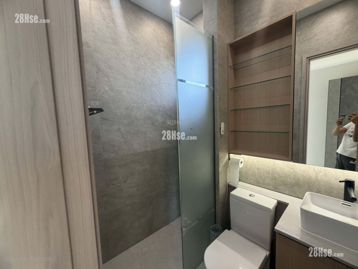 Park Summit Sell 3 Bedrooms , 2 Bathrooms 1,021 ft² ( 94.9 m² )