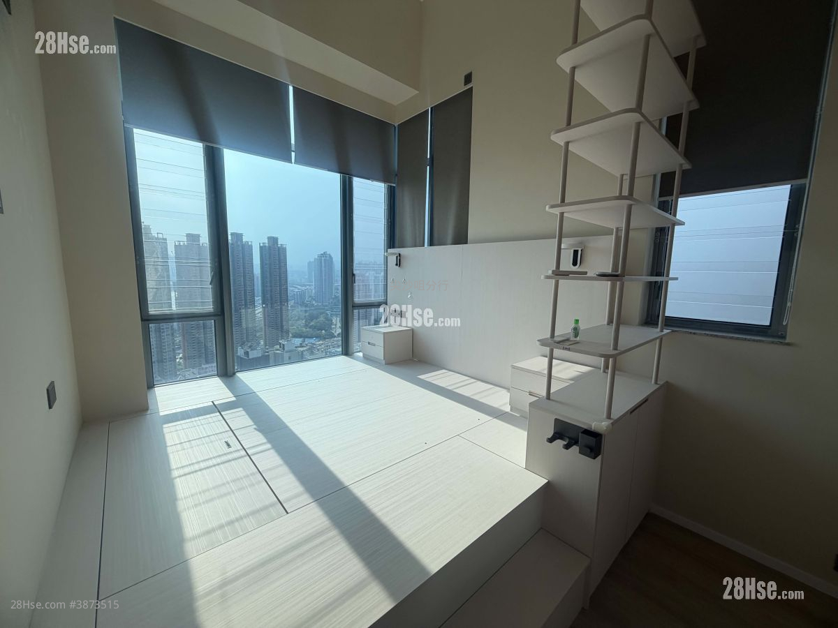 Park Summit Sell 3 Bedrooms , 2 Bathrooms 1,021 ft² ( 94.9 m² )