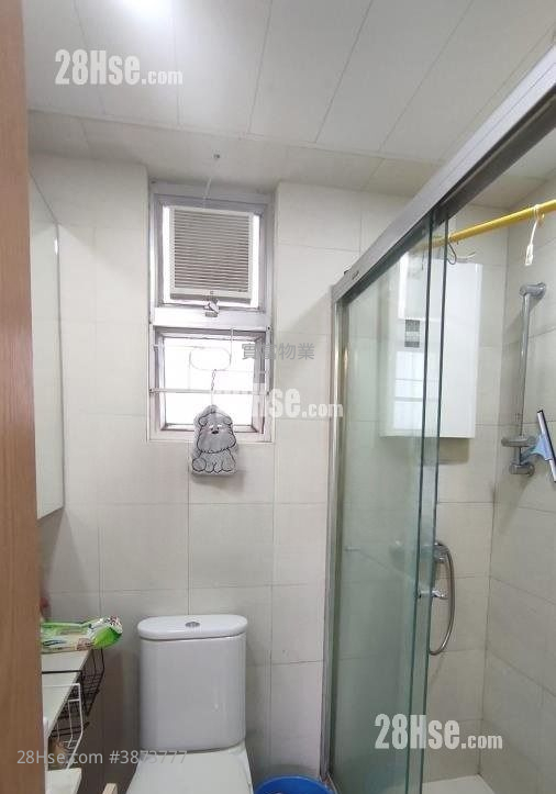 Beautiful Garden Rental 296 ft² ( 27.5 m² )
