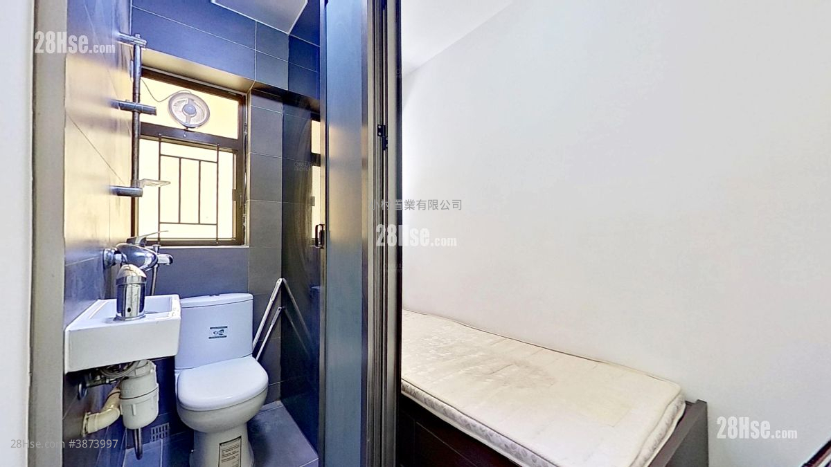 master room: Ming Garden Rental 2 Bedrooms , 3 Bathrooms 714 ft² ( 66.3 m² )