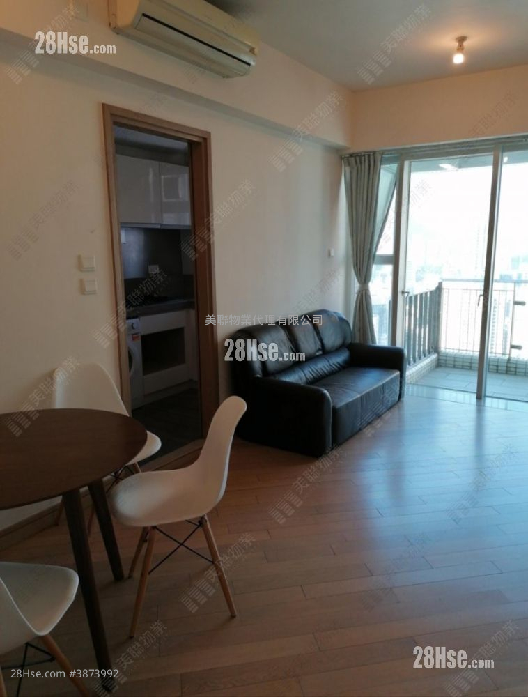 Florient Rise Rental 2 Bedrooms , 1 Bathroom 453 ft² ( 42.1 m² )
