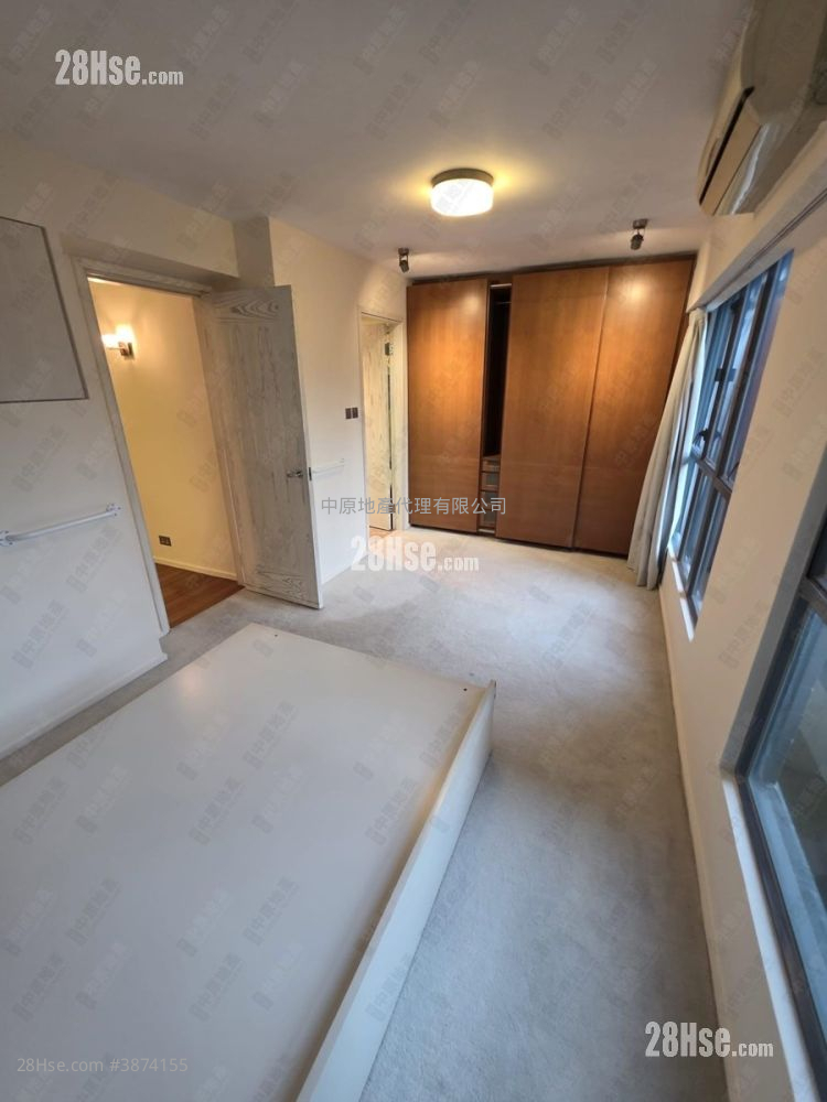 The Regalia Sell 2 Bedrooms , 2 Bathrooms 791 ft² ( 73.5 m² )
