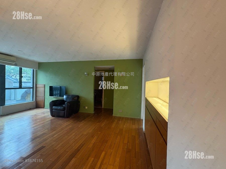 The Regalia Sell 2 Bedrooms , 2 Bathrooms 791 ft² ( 73.5 m² )