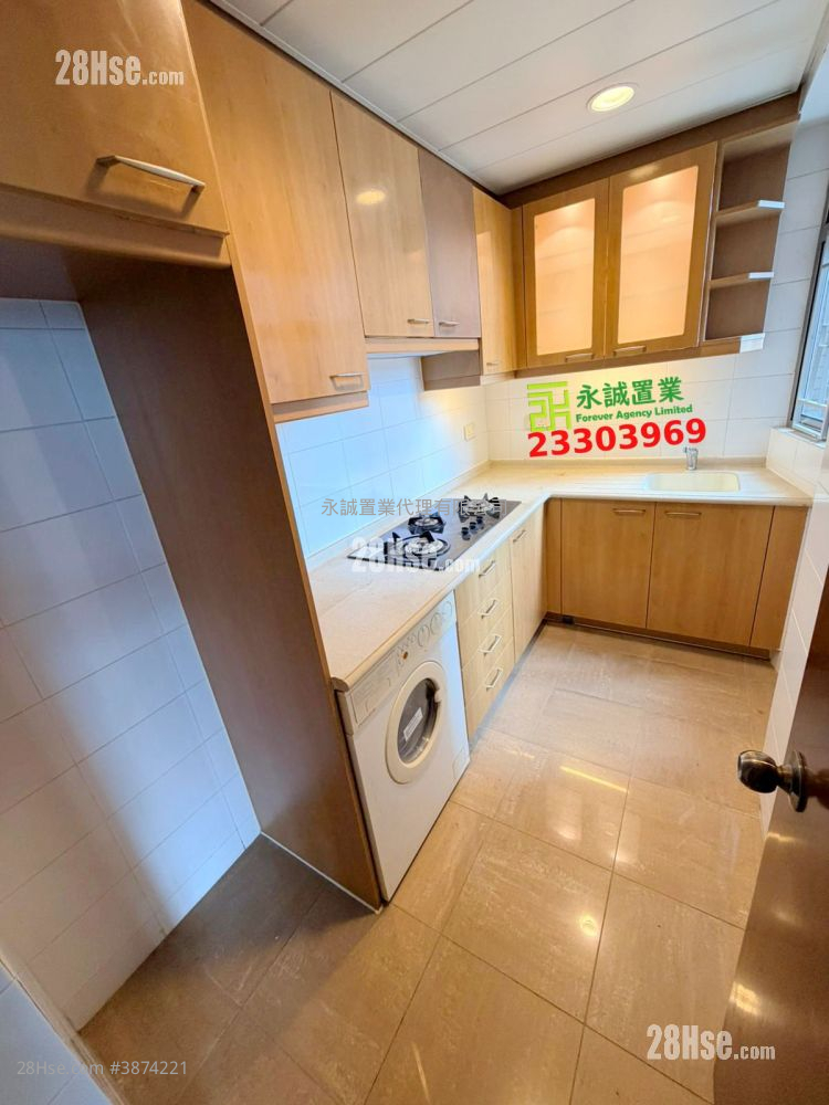 Bellagio Sell 2 Bedrooms , 1 Bathroom 530 ft² ( 49.2 m² )