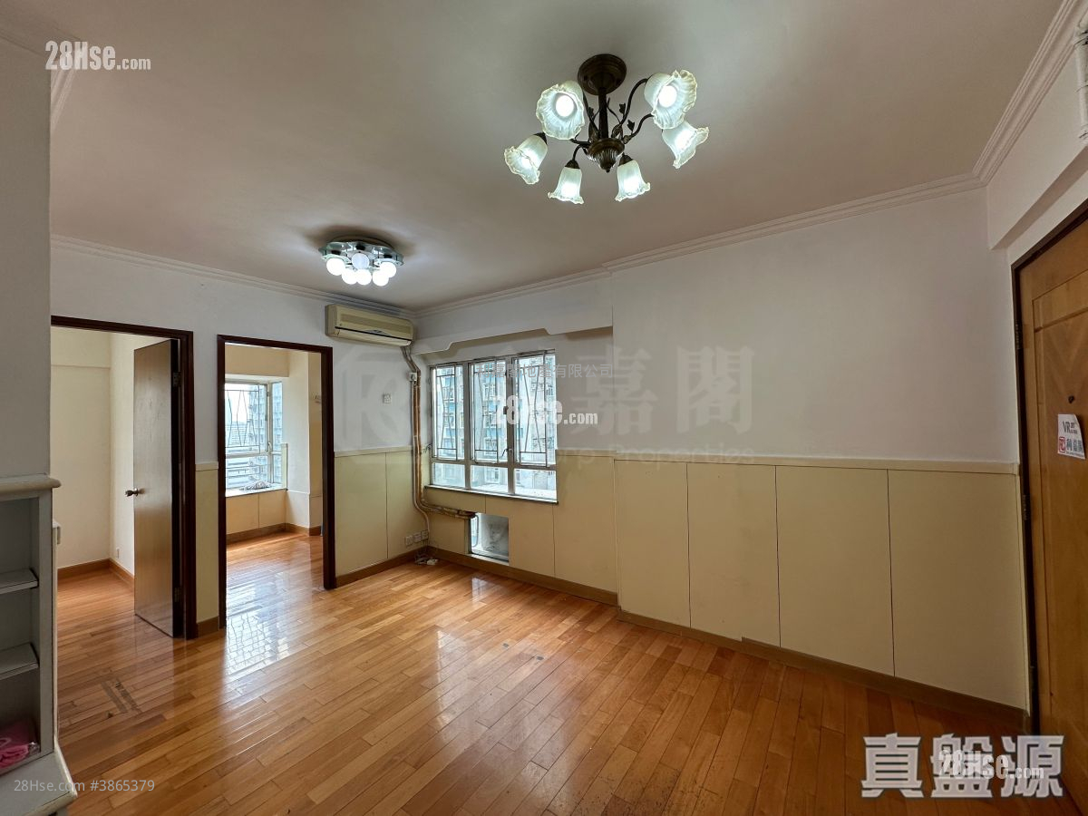 Tuen Mun Town Plaza Rental 2 Bedrooms , 1 Bathroom 392 ft² ( 36.4 m² )