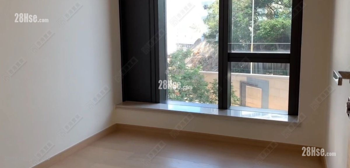 Mantin Heights Sell 3 Bedrooms 907 ft² ( 84.3 m² )