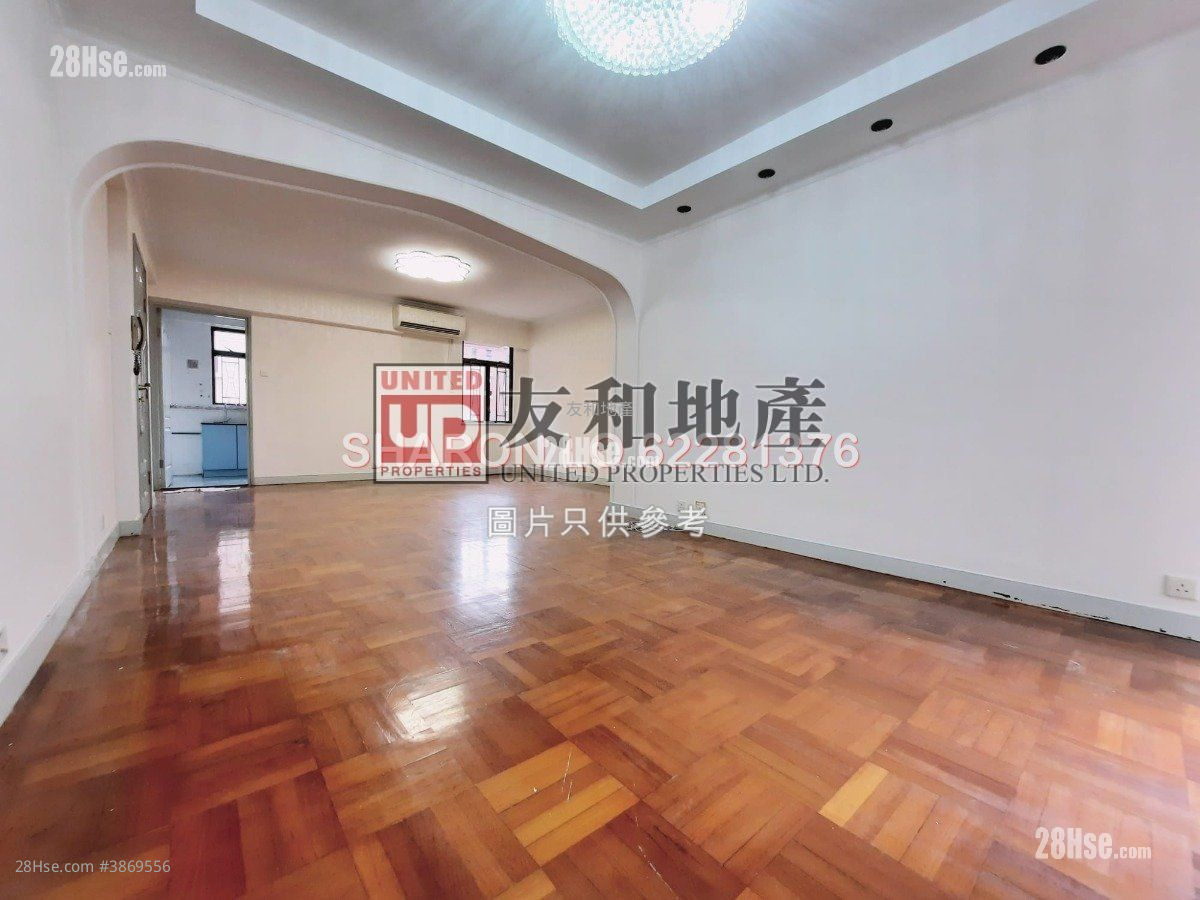 秀竹苑 租盘 1,105 平方尺 ( 102.7 平方米 )