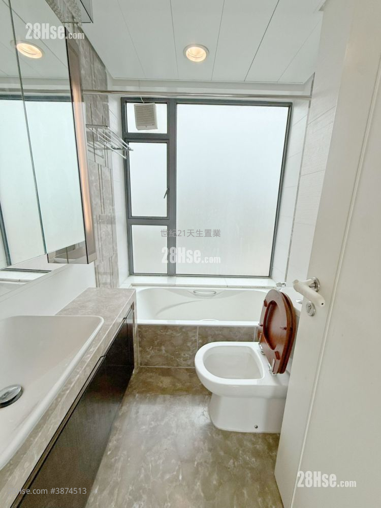 Crown By The Sea Sell 3 Bedrooms , 3 Bathrooms 1,026 ft² ( 95.3 m² )