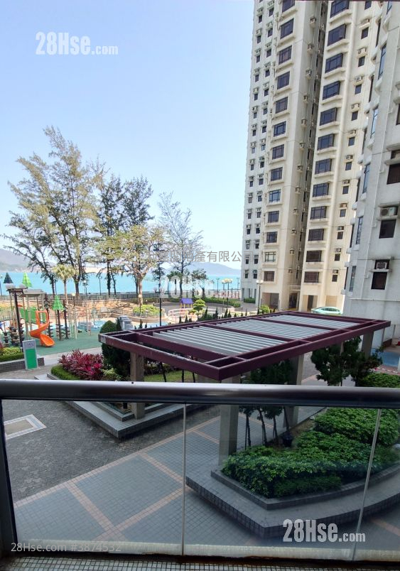 Heng Fa Chuen Sell 4 Bedrooms , 2 Bathrooms 826 ft² ( 76.7 m² )