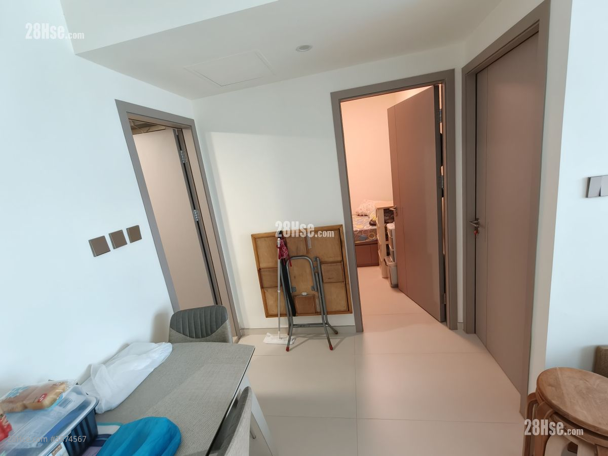 Bellagio Sell 2 Bedrooms , 1 Bathroom 521 ft² ( 48.4 m² )