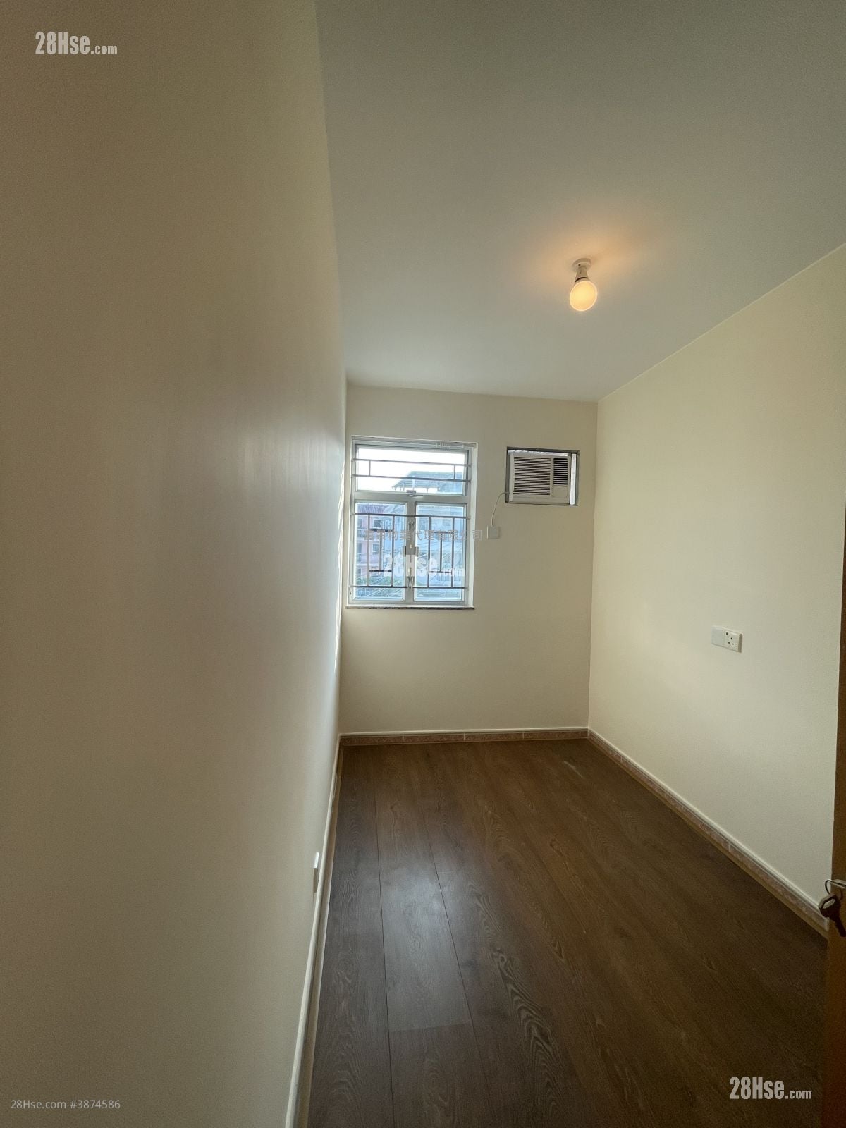 Tuen Tsz Wa Rental 3 Bedrooms , 1 Bathroom 653 ft² ( 60.7 m² )