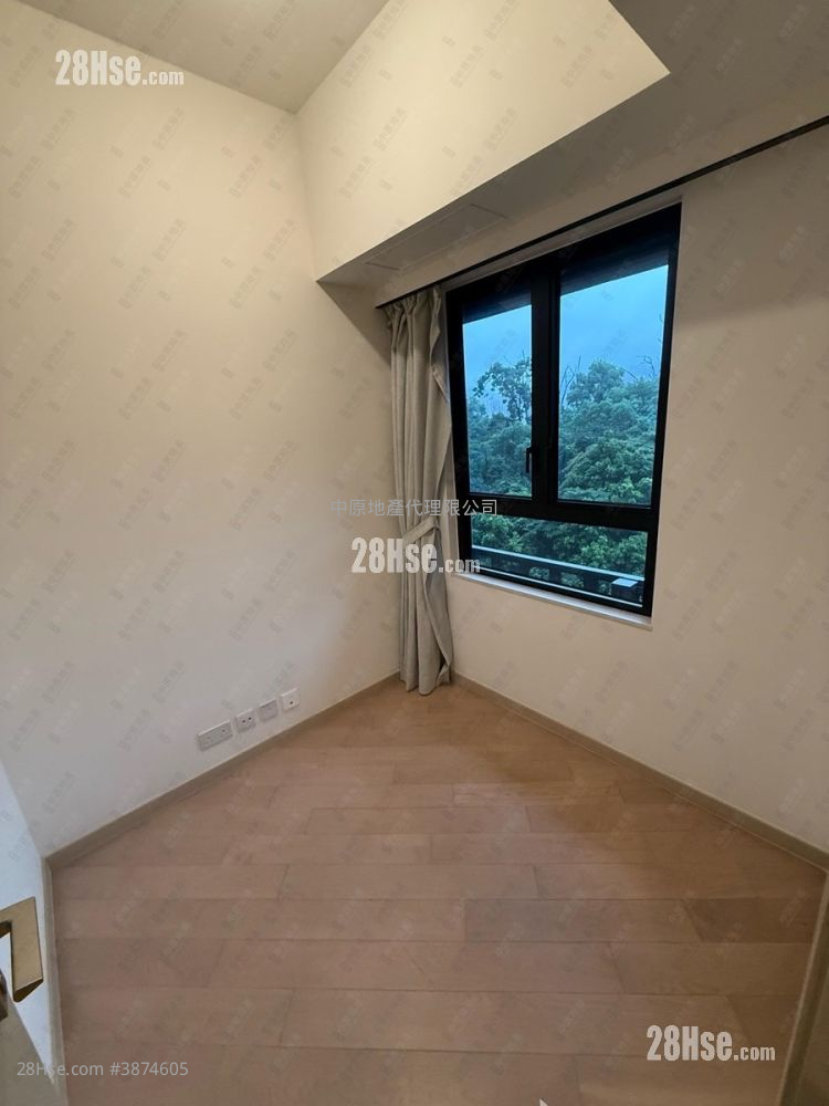 Mount Regency Sell 2 Bedrooms 414 ft² ( 38.5 m² )