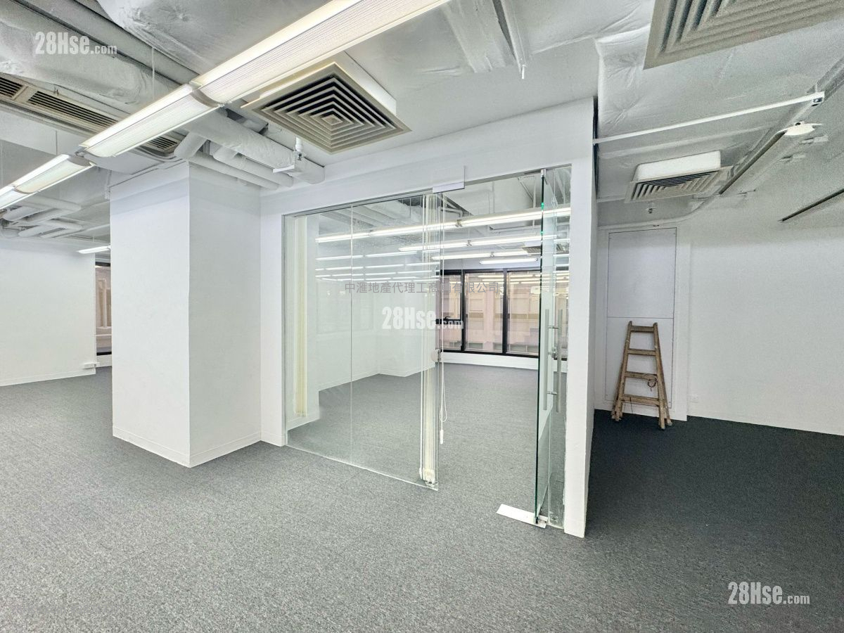 China United Plaza Rental