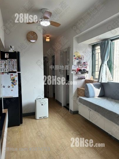 Deep Bay Grove Sell 2 Bedrooms 395 ft² ( 36.7 m² )