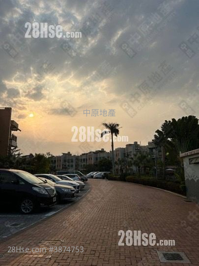 Deep Bay Grove Sell 2 Bedrooms 395 ft² ( 36.7 m² )