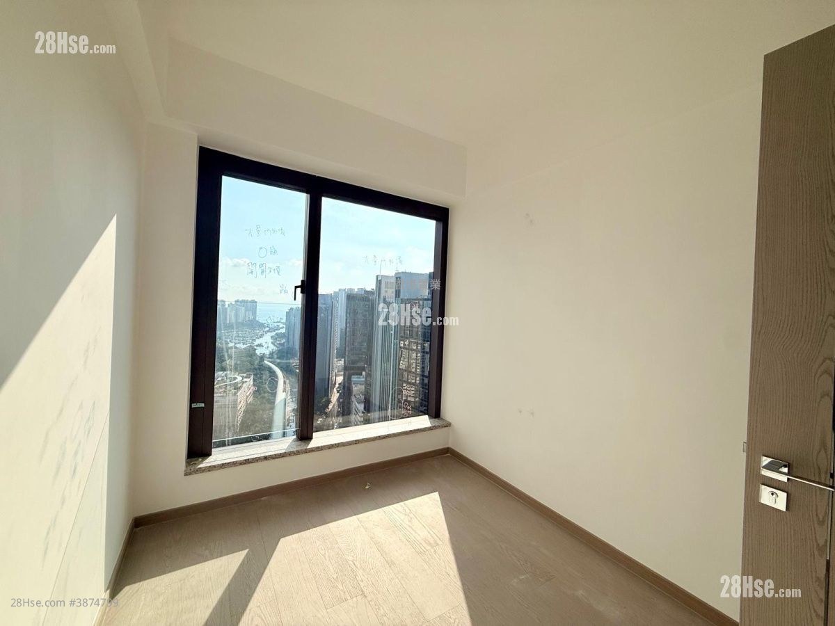 The Southside Rental 4 Bedrooms , 4 Bathrooms 1,267 ft² ( 117.7 m² )