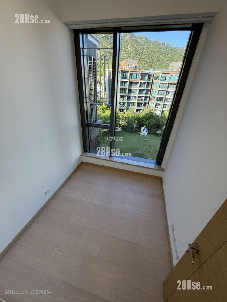 The Bloomsway Rental 1,349 ft² ( 125.3 m² )