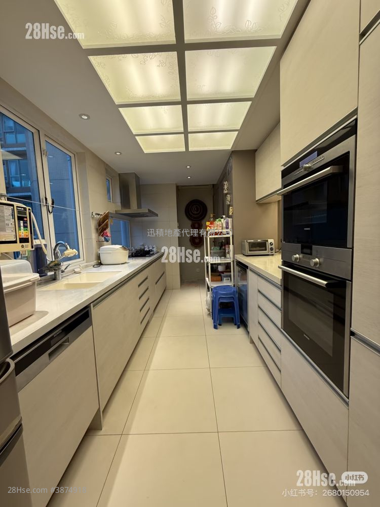 Rosedale Sell 3 Bedrooms , 3 Bathrooms 1,626 ft² ( 151.1 m² )