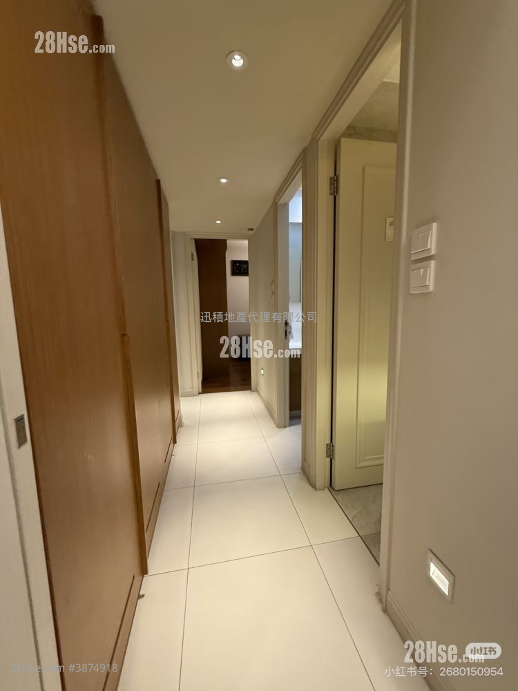Rosedale Sell 3 Bedrooms , 3 Bathrooms 1,626 ft² ( 151.1 m² )