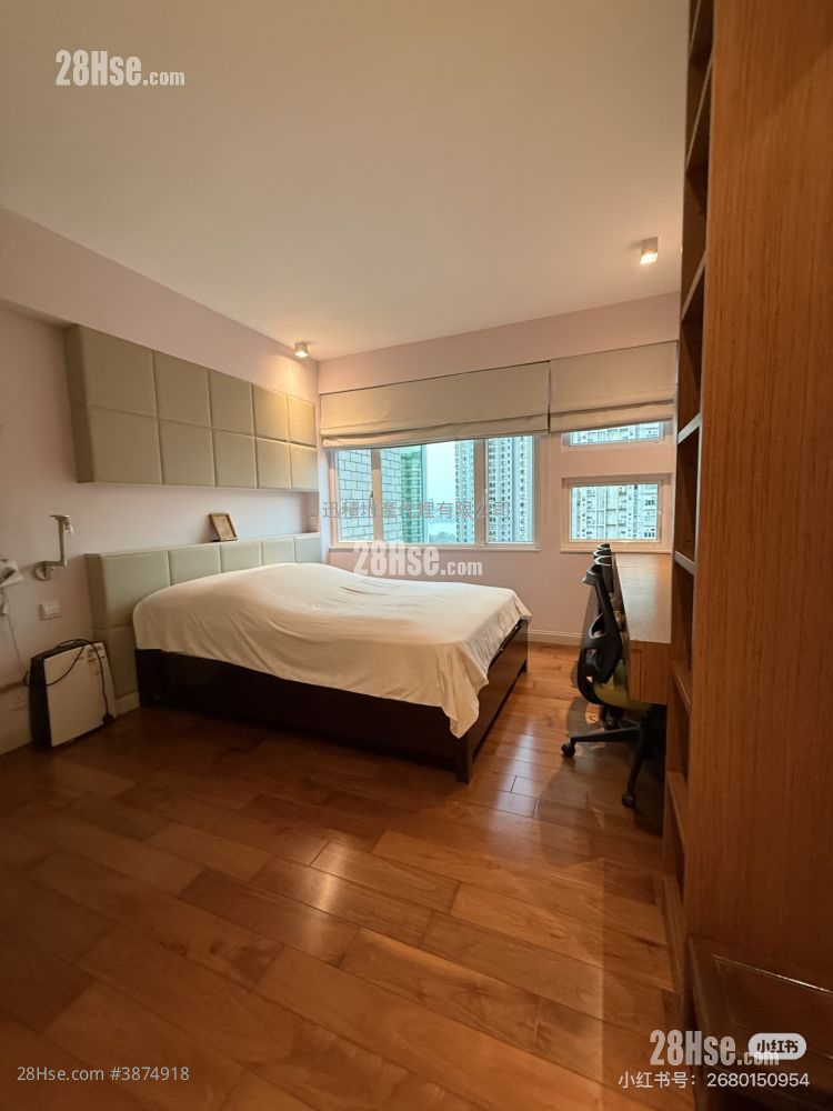Rosedale Sell 3 Bedrooms , 3 Bathrooms 1,626 ft² ( 151.1 m² )