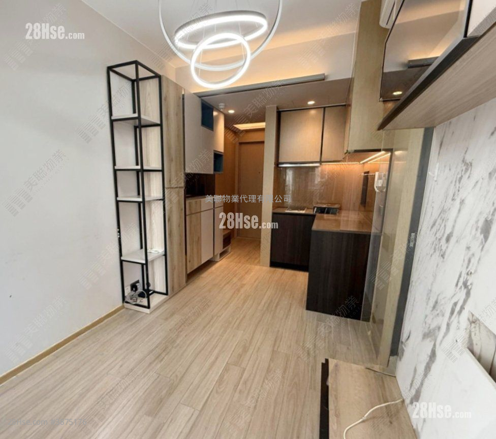 Cetus Square Mile Rental 1 Bedroom , 1 Bathroom 278 ft² ( 25.8 m² )