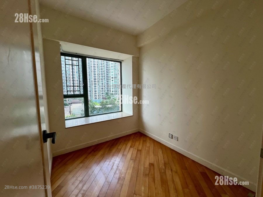 Ocean View Sell 3 Bedrooms 657 ft² ( 61.0 m² )