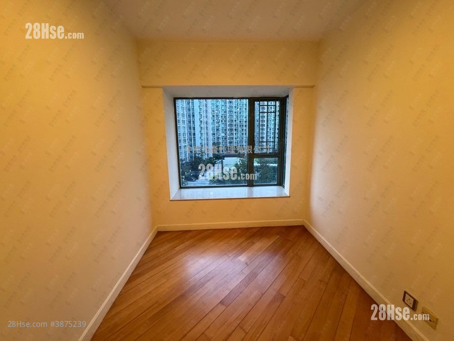 Ocean View Sell 3 Bedrooms 657 ft² ( 61.0 m² )