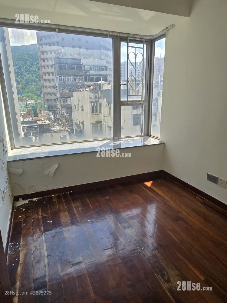 Southern Lodge Rental 3 Bedrooms , 2 Bathrooms 650 ft² ( 60.4 m² )